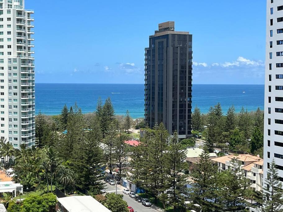 Apartamento Private Sky Terrace Classic Penthouse 2 Car Parks Gold Coast Exterior foto